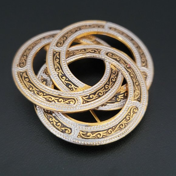 Damascene Gold Tone Interlocking Circles Brooch Pin Made in Spain Vintage - Picture 2 of 6